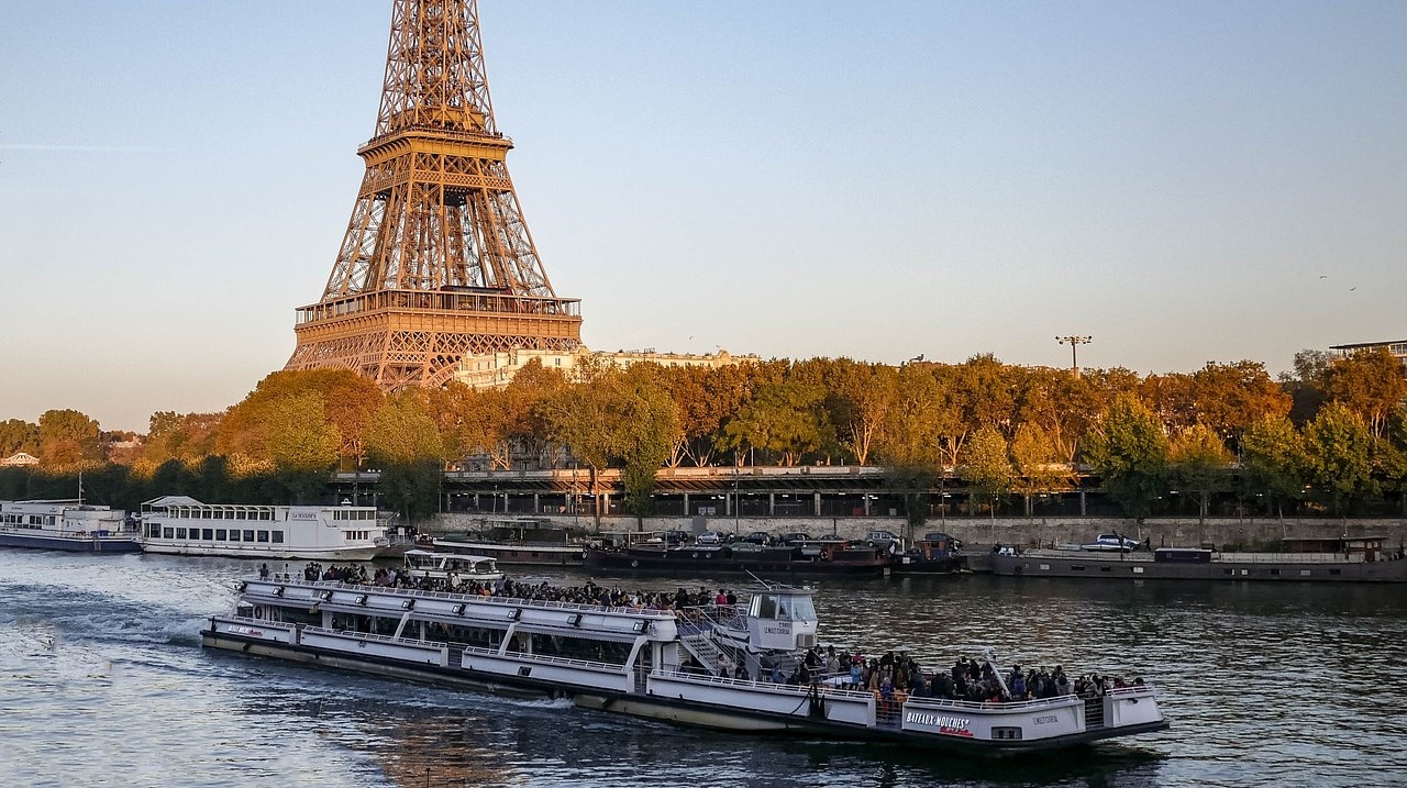 Location de péniche à Paris
