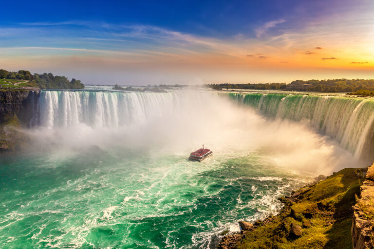 Road trip au Canada : pourquoi devez-vous absolument voir les Niagara Falls ?